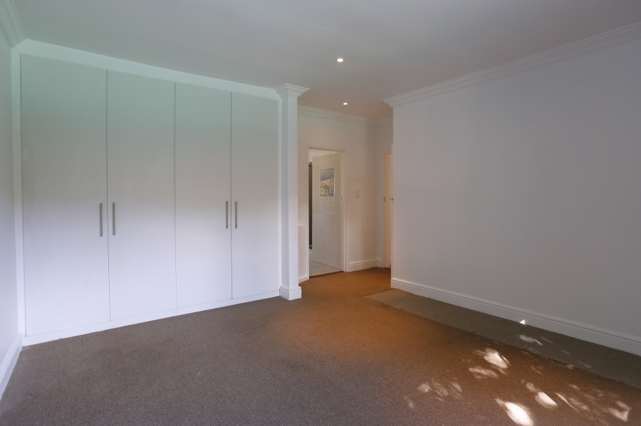 To Let 4 Bedroom Property for Rent in Tokai Western Cape